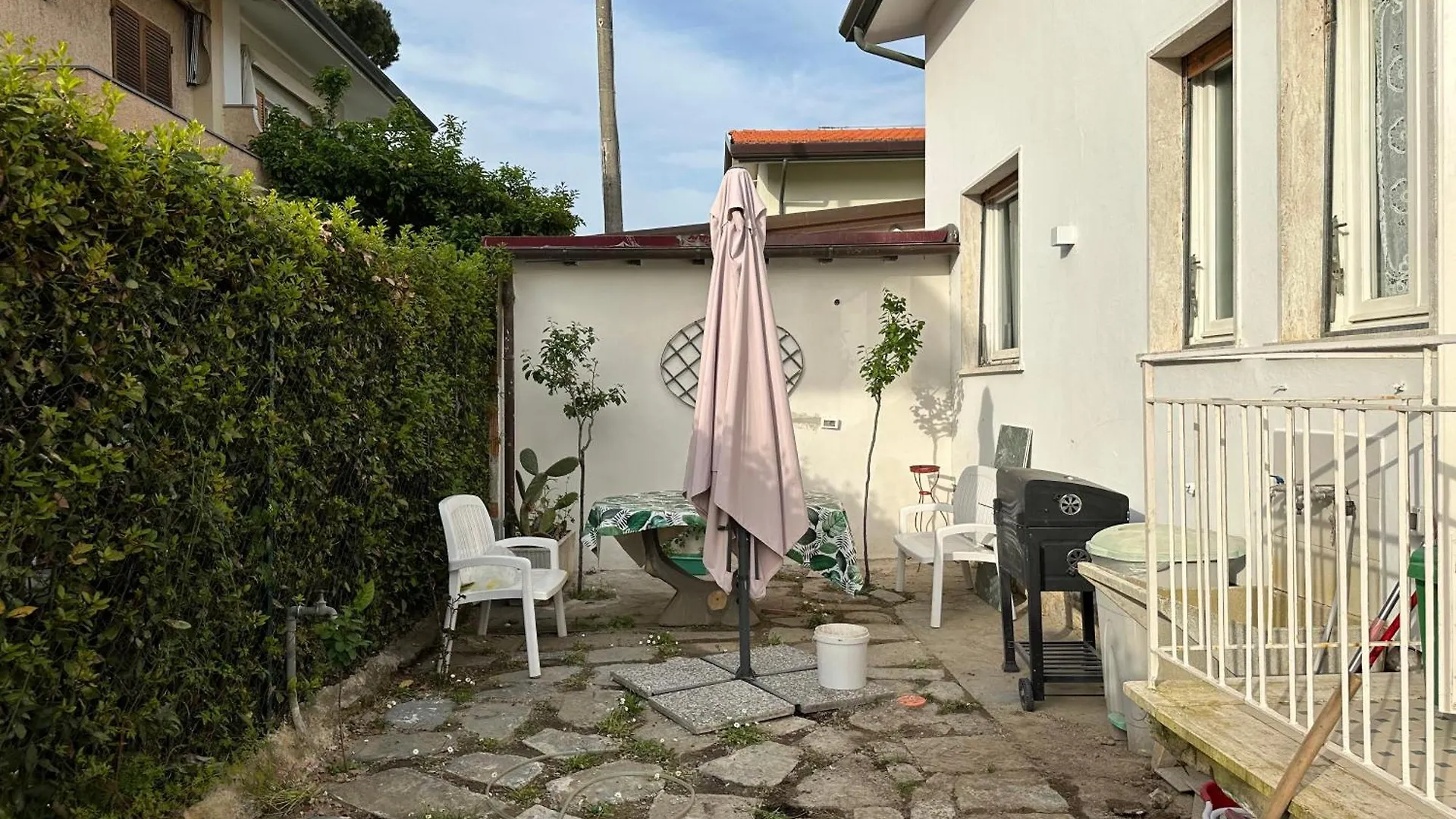 Villa Turchese Near The Sea Marina di Pietrasanta Italy
